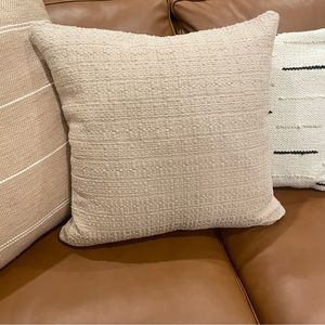 Crate &Barrel 20”x20”" Merrow Stitch Cotton Throw Pillow